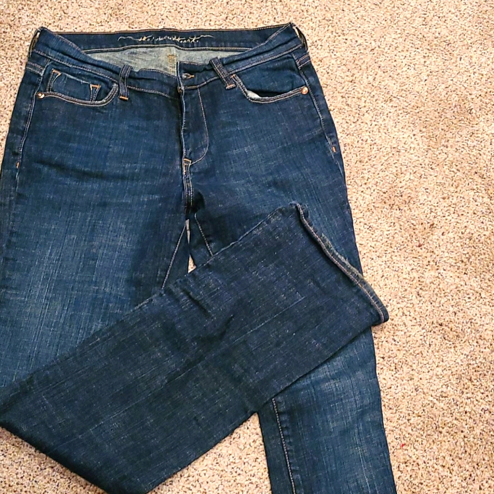 "The Sweetheart" style of Old Navy jeans
